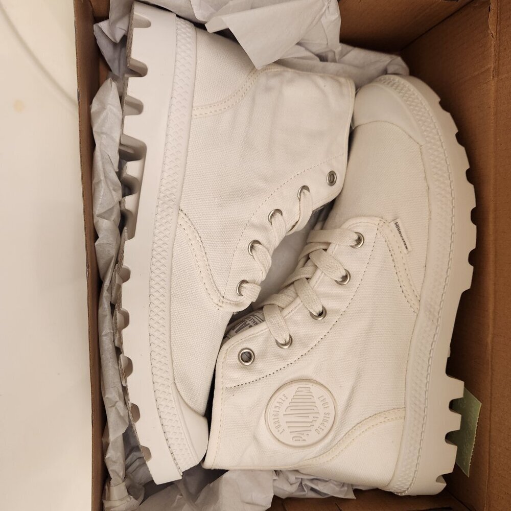 Palladium Star White Hight top sneakers. "Pampa Hi" NIB. Size 9 - Picture 8 of 12